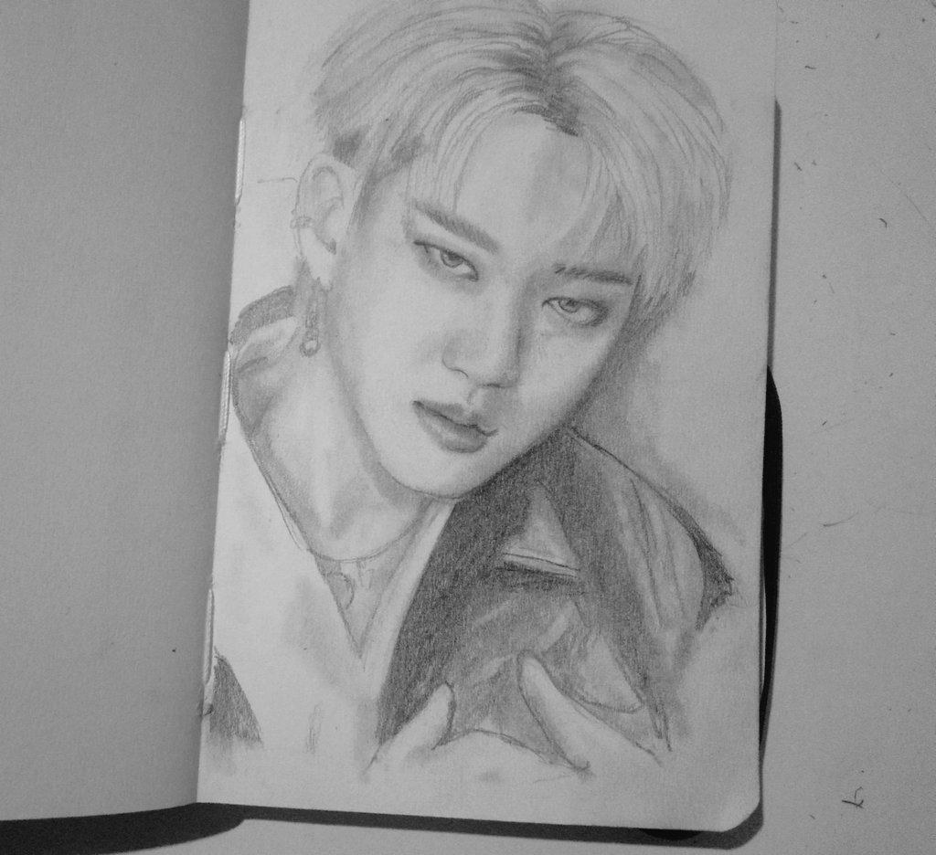 BinNaraKhy's tweet photo. My sketch of my big boy changbin πͺ
#SeoChangbin #Changbin #Seolar #Staytist #StrayKids #straykidsfanart #skz https://t.co/yDGdFXAGLW