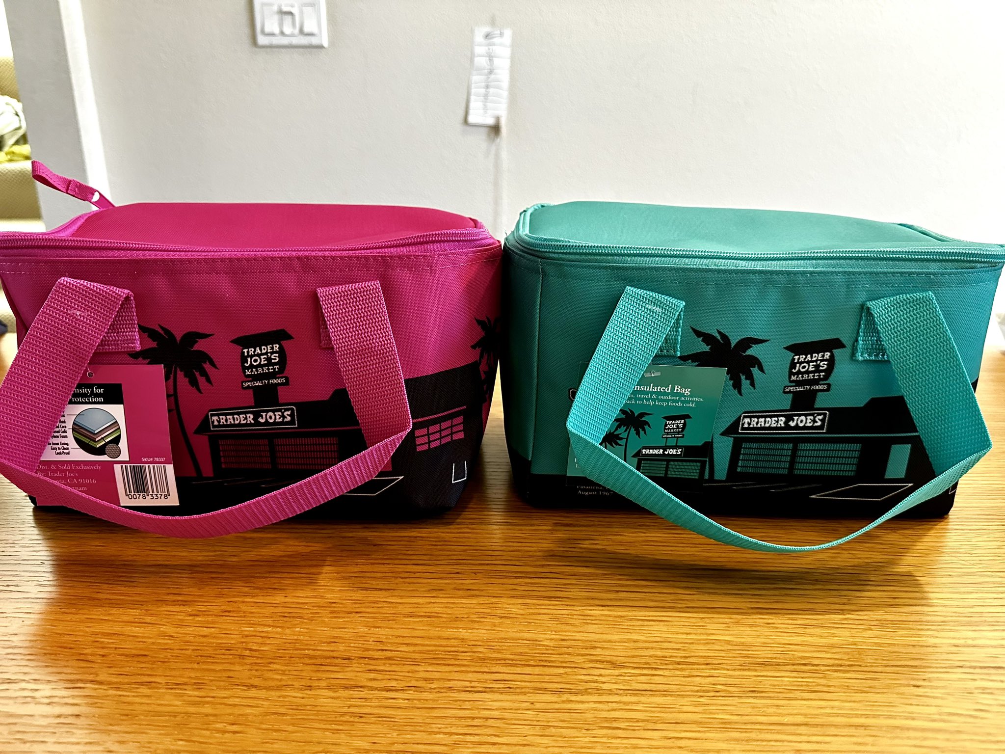 2色セット!!Trader Joe's トレジョミニサイズ保冷バック 新品