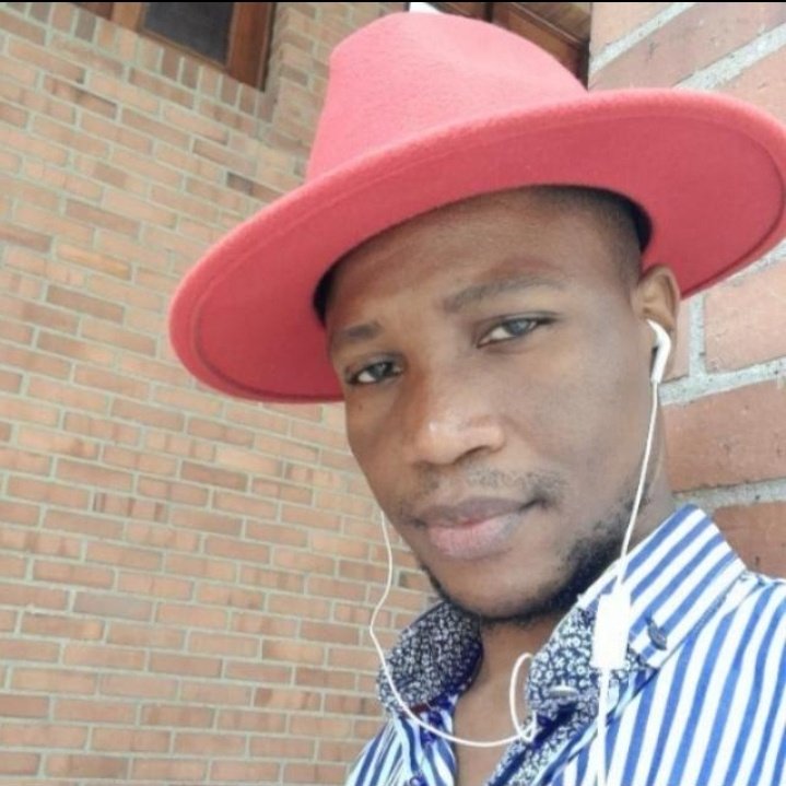 Filologist's tweet image. #NuevaFotoDePerfil