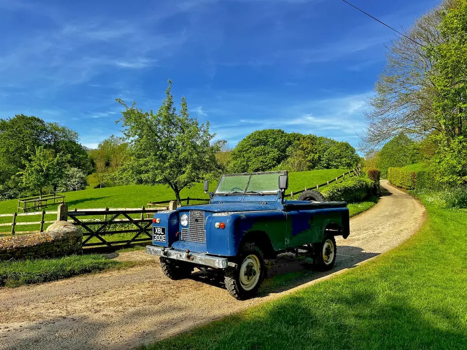 LandyStore's tweet image. Ad:  1967 Land Rover Series 2a 88"
On eBay here --&amp;gt;&amp;gt; ow.ly/RVTN50S9cjA

 #LandRoverSeries2a #ClassicCarsForSale #OffroadLife #CarRestoration #OldCarLove