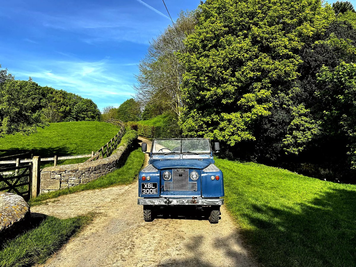LandyStore's tweet image. Ad:  1967 Land Rover Series 2a 88"
On eBay here --&amp;gt;&amp;gt; ow.ly/RVTN50S9cjA

 #LandRoverSeries2a #ClassicCarsForSale #OffroadLife #CarRestoration #OldCarLove
