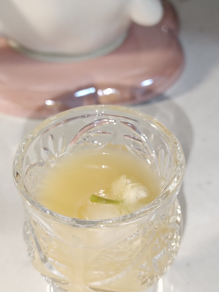 福利姬云朵小羊的原味屋分享的黄推图片4 - 网红私拍内容