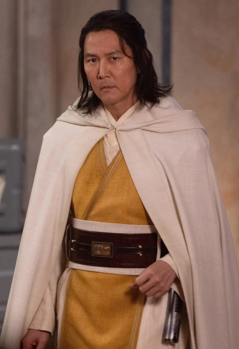 I’m thinking the dark side user manipulating things behind the scenes is Sol. He would be the least likely to do it based on the first two episodes and that makes me think he’s actually the most likely the one. Loving the first two episodes so far! #TheAcolyte #StarWars