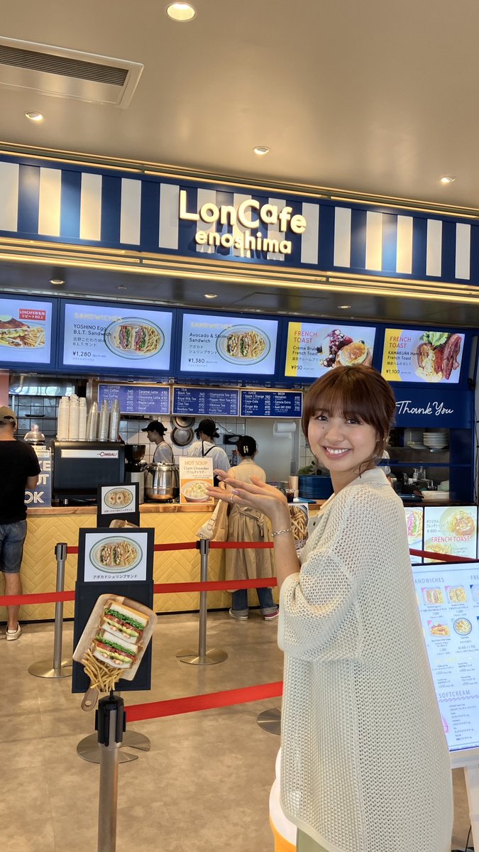 きぃ☆お値引きコメント大歓迎です⭐️さん専用　フード付きジャケット 615541_2624765_1.jpg