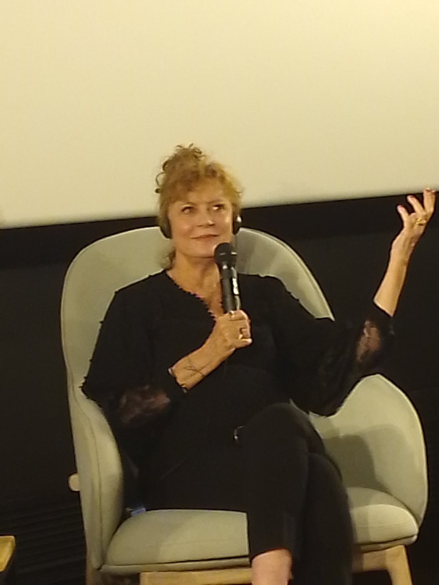 ALEXUNE's tweet image. Susan Sarandon en la academia de cine Madrid