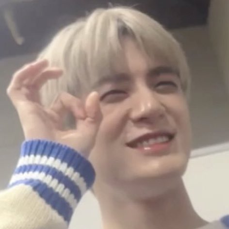 ทำไมทุกคนถึงทรีตน่อเป้นเบบี๋

                                                                        คำตอบ :