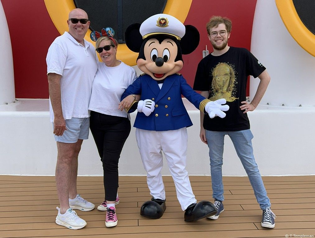 TianaTempleman's tweet photo. Here's what to expect if you sail on Disney Wonder with adults https://t.co/4Pc6K0sfBN #astw #disney #cruise https://t.co/HVy7quyG2p