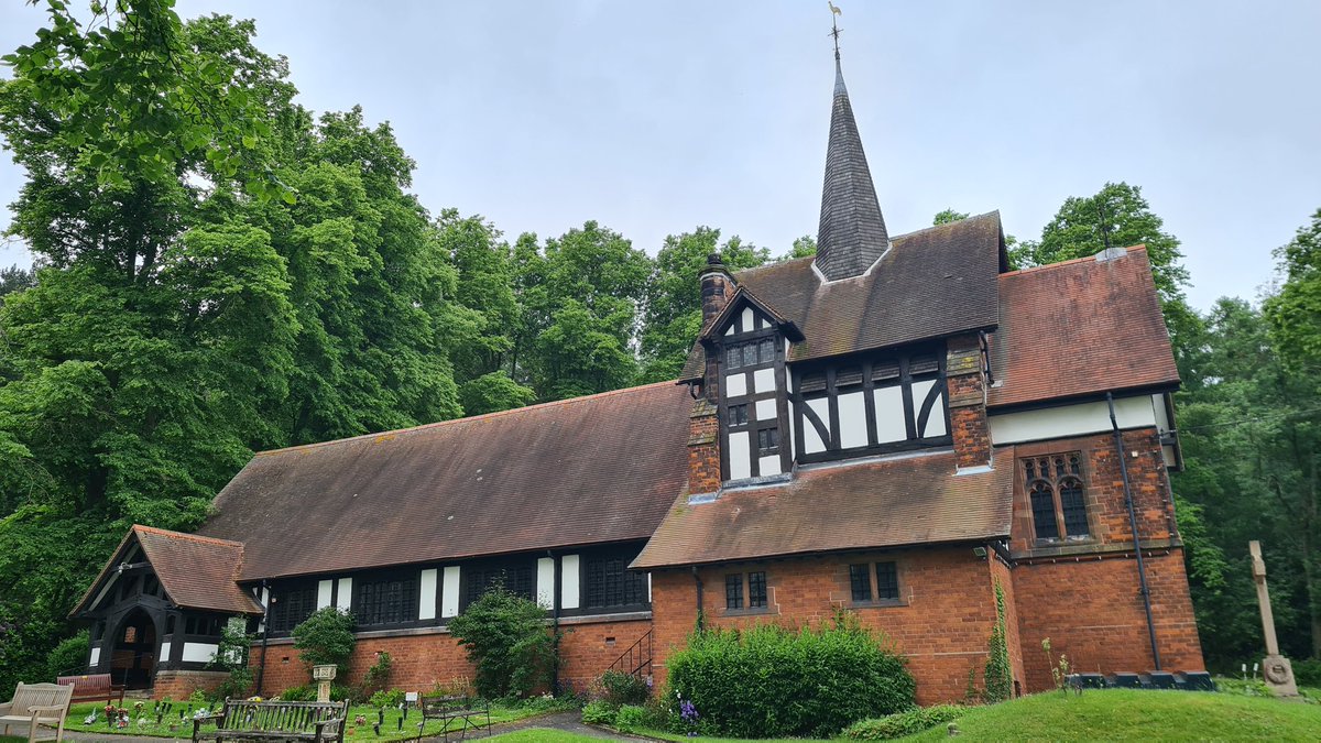 InscriptionsWw1's tweet image. #RememberedHere

#StChadsChurch #Hopwas #Staffordshire

#WW1 #LestWeForget

More photos via facebook.com/share/p/XA68Ks…

#wewillrememberthem #fww #warmememorials #memorials #greatwar #westernfront #wargraves #taphophile #firstworldwar #InscriptionsWW1