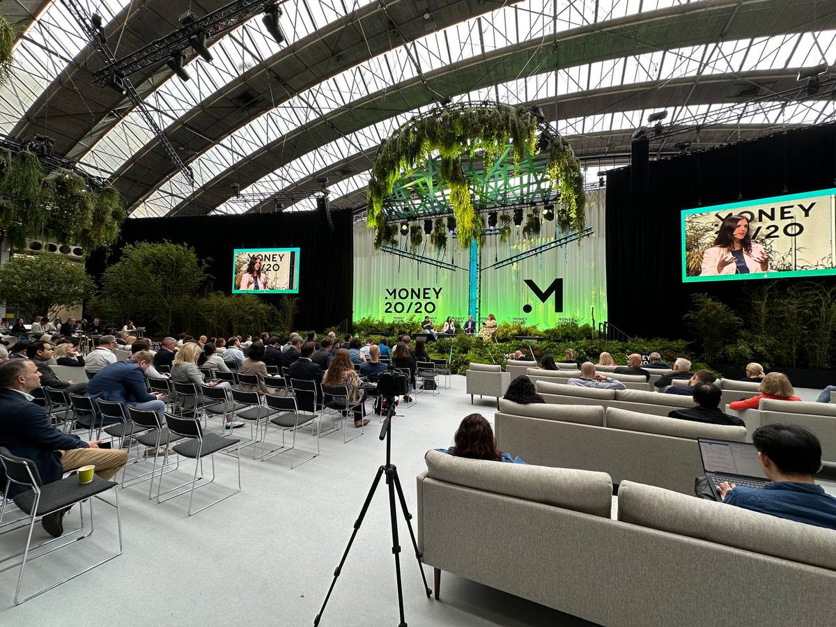 blockhead_co's tweet image. As an official media, Blockhead has traversed across continents to reach @money2020 in Amsterdam!

If you&apos;re around, holla at us! 😎

#Money2020 #Money2020EU