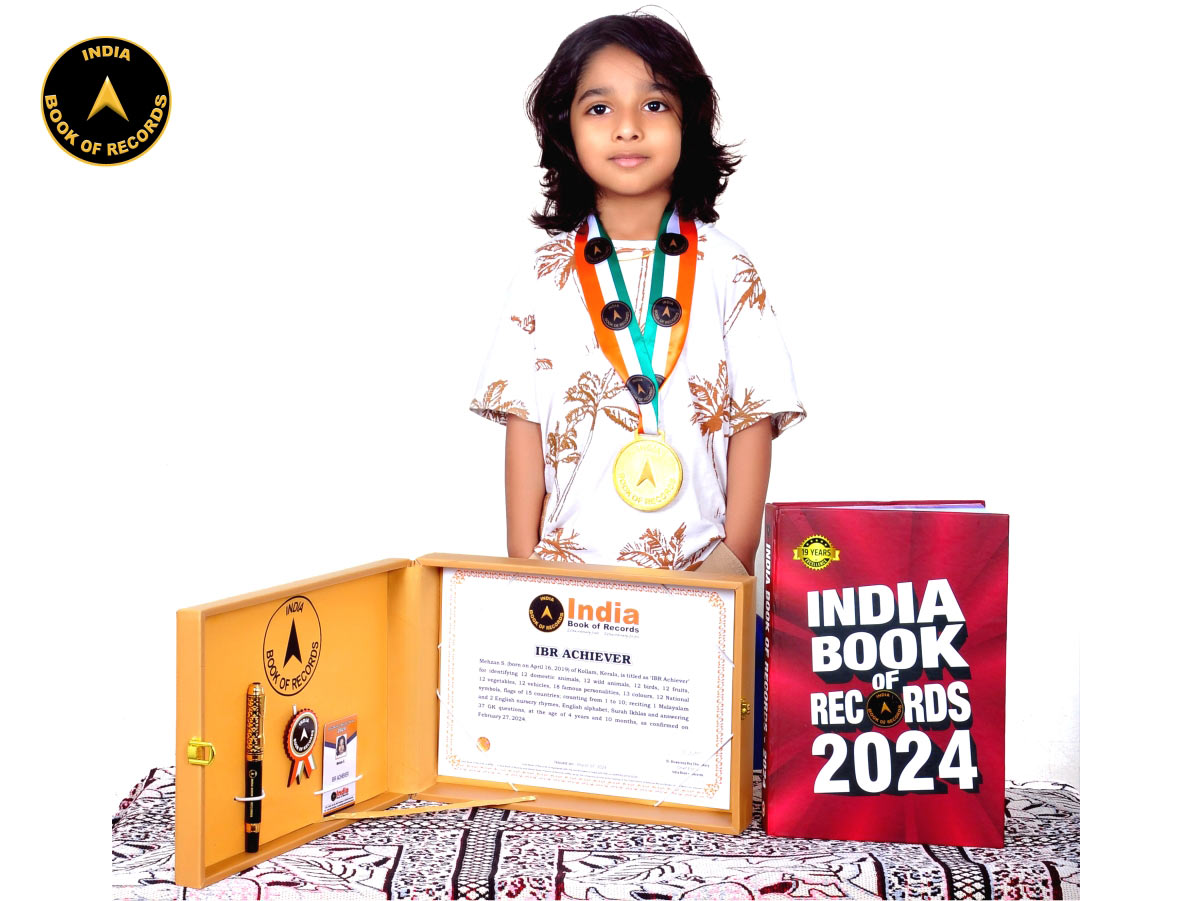 indiabookrecord's tweet image. Mehzan S. of Kollam, Kerala, is titled as ‘IBR Achiever’ for identifying 12 domestic animals, 12 wild animals and many more.
#ProudMoment #RecordBreaker #MemoryMaster #IBR #IndiaBookofRecords 
Read At: indiabookofrecords.in/mehzan-s-ibr-a…