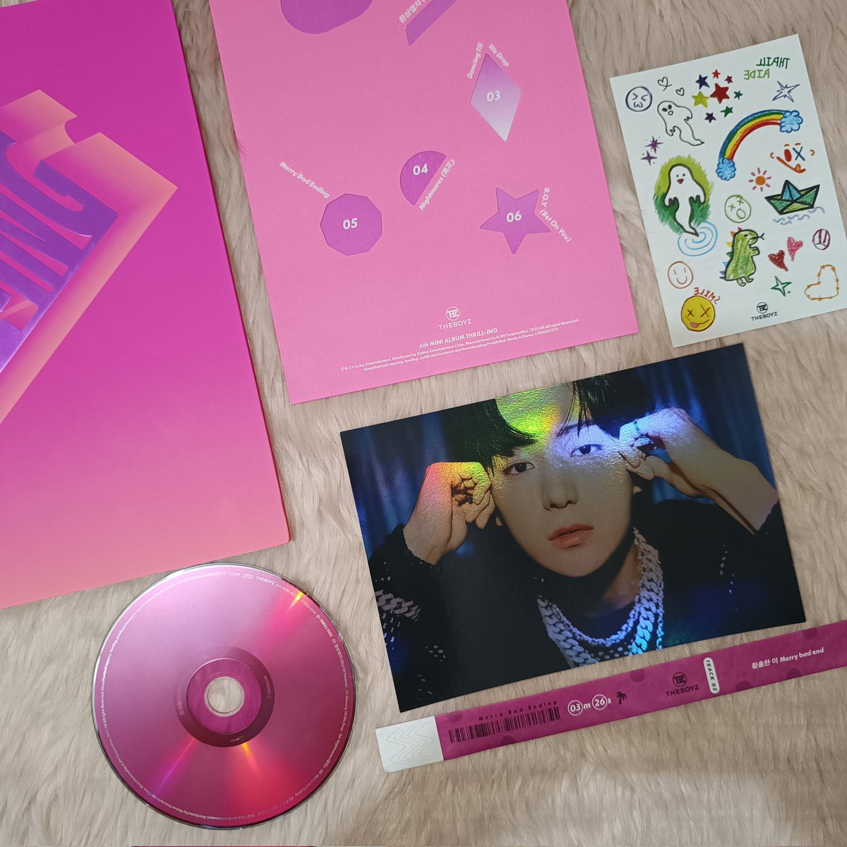 _milsuncart's tweet photo. ꒰#milsunsells꒱
🍥 wts lfb the boyz ph

📢 thrilling unsealed album
🍯 onhand
🍯 70 php each
🍯 2 weeks reservation
🍯reply or dm to claim
🍯rcbyt

📌 sangyeon jacob younghoon hyunjae juyeon kevin new q haknyeon sunwoo eric https://t.co/JiZ8Hrm7LG
