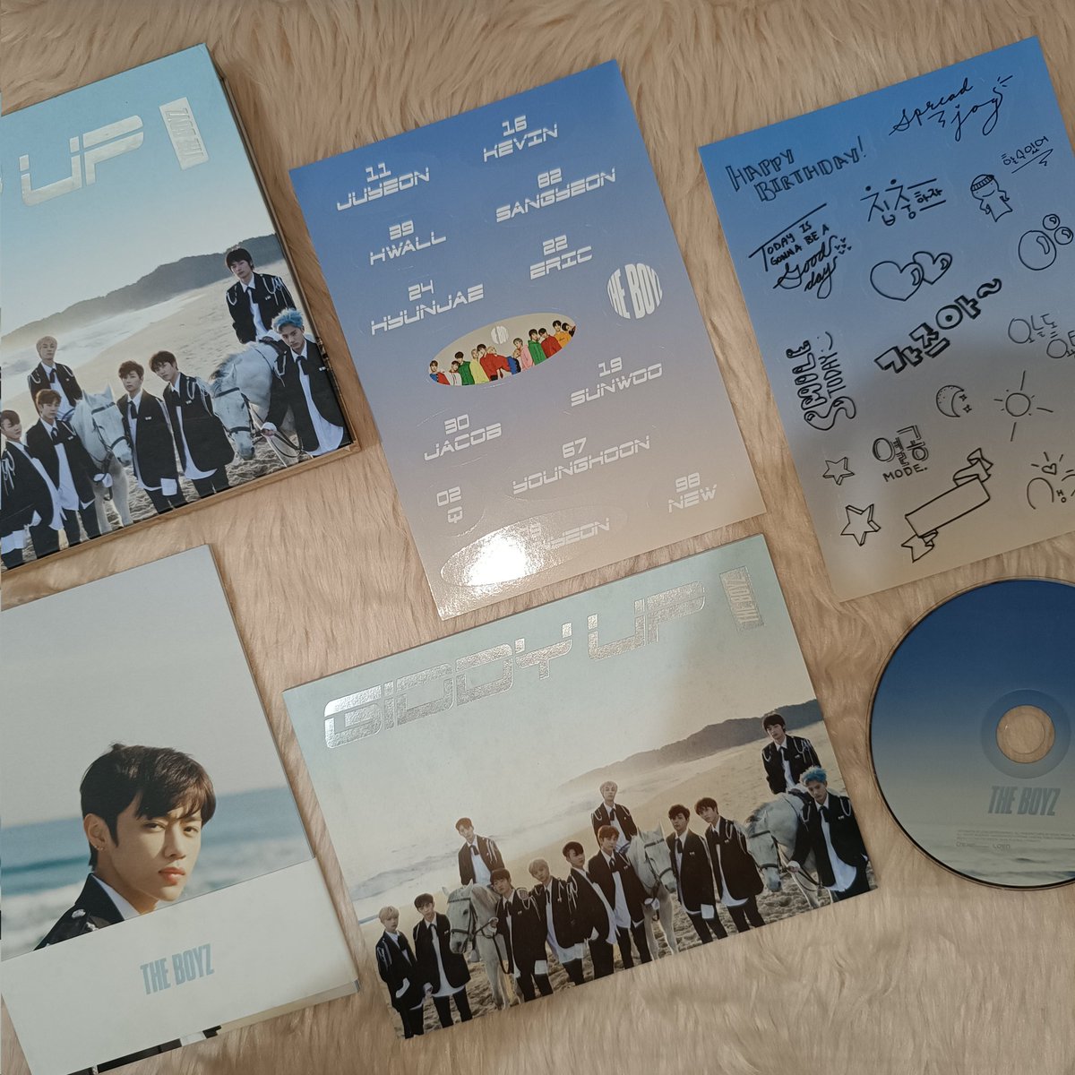 _milsuncart's tweet photo. ꒰#milsunsells꒱
🍥 wts lfb the boyz ph

📢 the start and the first tbz unsealed album
🍯 onhand
🍯 60 php each
🍯 2 weeks reservation
🍯reply or dm to claim
🍯rcbyt

📌 sangyeon jacob younghoon hyunjae juyeon kevin new q haknyeon sunwoo eric https://t.co/mPG00fMo22