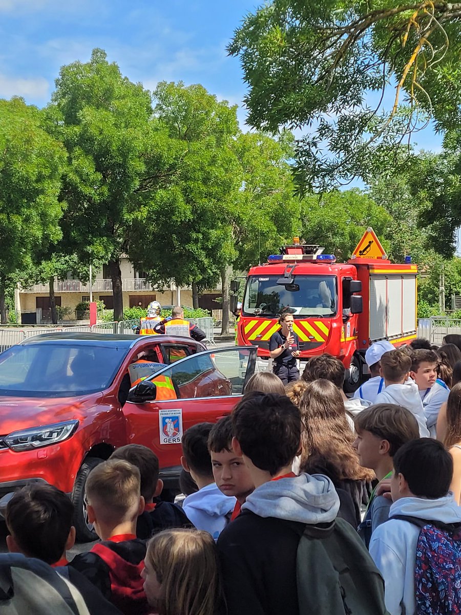 Journée sécurité routière au Mouzon pour tous nos élèves de 4e, ce mardi 4 juin ! Des activités importantes pour eux pour la suite... @securiteroutiere32.