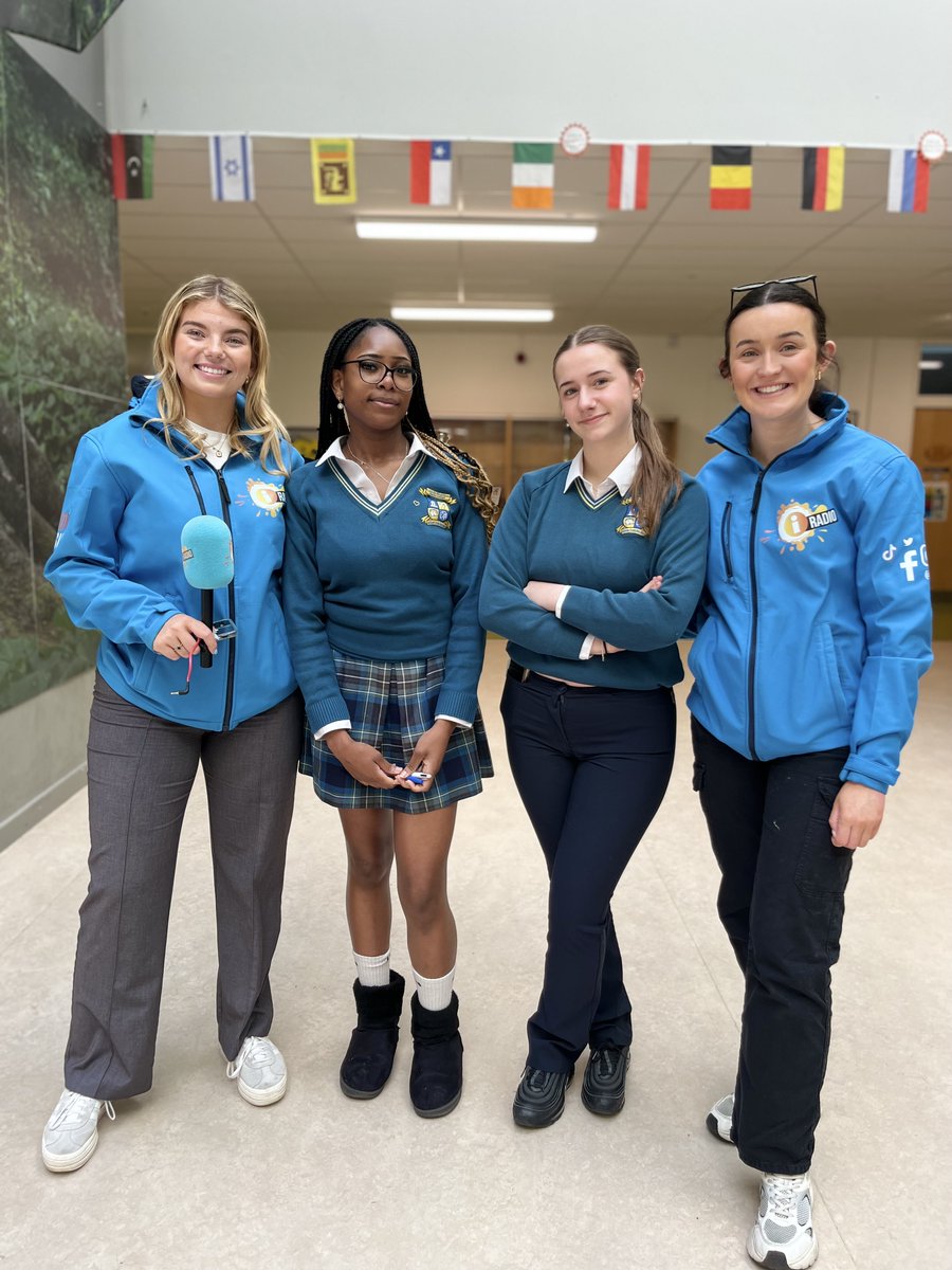 It was great to welcome the team from <a href="/ThisisiRadio/">iRadio</a>  to Coláiste Mhuirlinne/Merlin College this morning ahead of the state examinations ✍️🎤

Many thanks to Ella and Aisling for taking the time to speak to many students ahead of their exams 👍