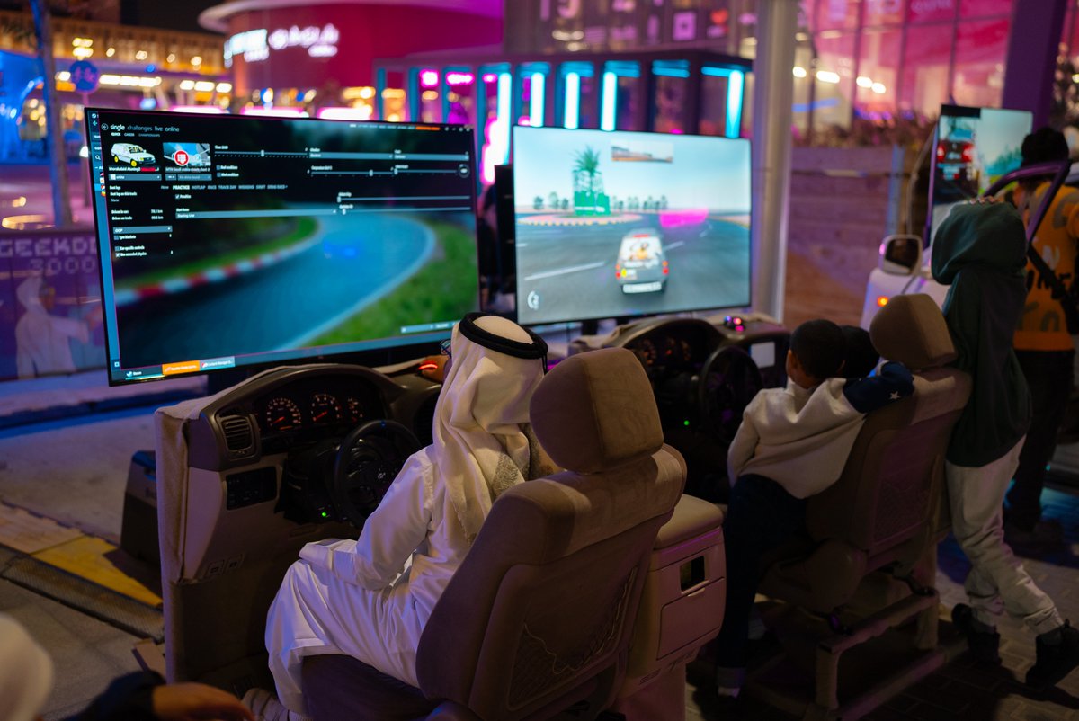 apq_events's tweet photo. Throwback to electrifying success of #Geekdom2024, launched by @DohaFilm. Thousands of local &amp; international gaming enthusiasts, geeks &amp; super fans gathered to connect, share &amp; innovate through their talents.
A huge thanks to our team who brought this creative vision to life! https://t.co/FoLBfZm6a6