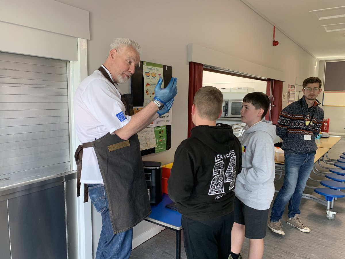 Brown Brothers were thrilled to visit Kelloholm Primary School yesterday! The students were trying on factory safety equipment, asking about the business and building their own unique nacho dishes. We look forward to seeing Kelloholm Primary again for another visit in the future!