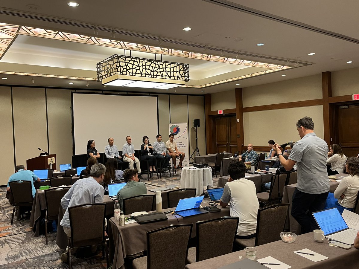 shrcc_'s tweet photo. Second day snapshot. Everything about hurricane risk. https://t.co/mhis7CBS3B