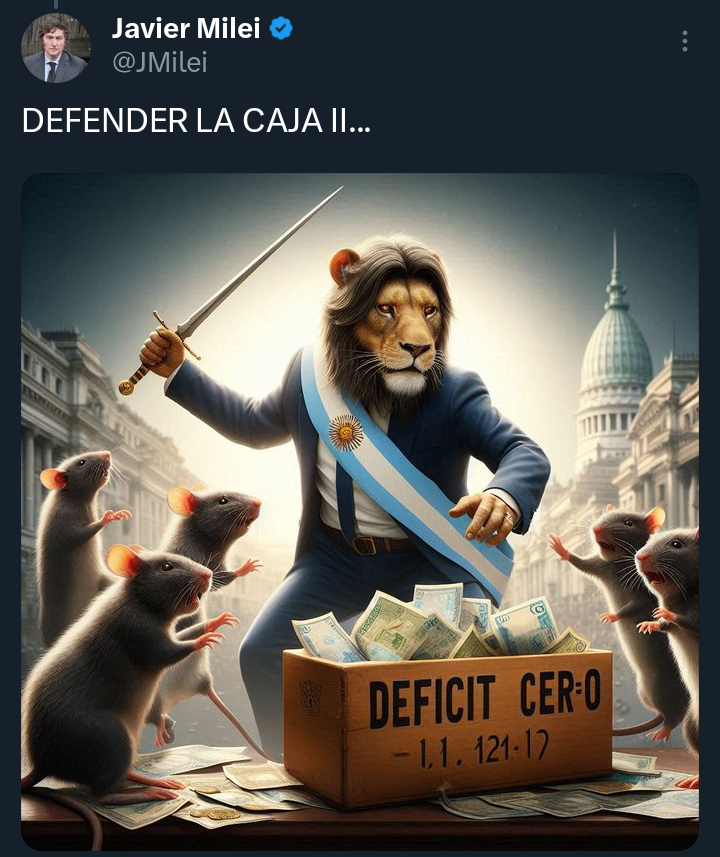 ArrepentidosLLA's tweet photo. Hubo media sanción para aumentar las jubilaciones y el presidente literalmente comparó a los jubilados con ratas https://t.co/4d5JZAF6Wg