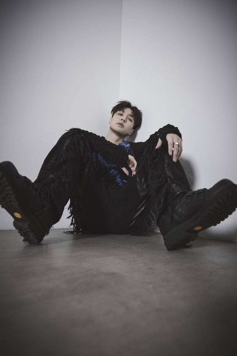 Lay Zhang Studio tweet media