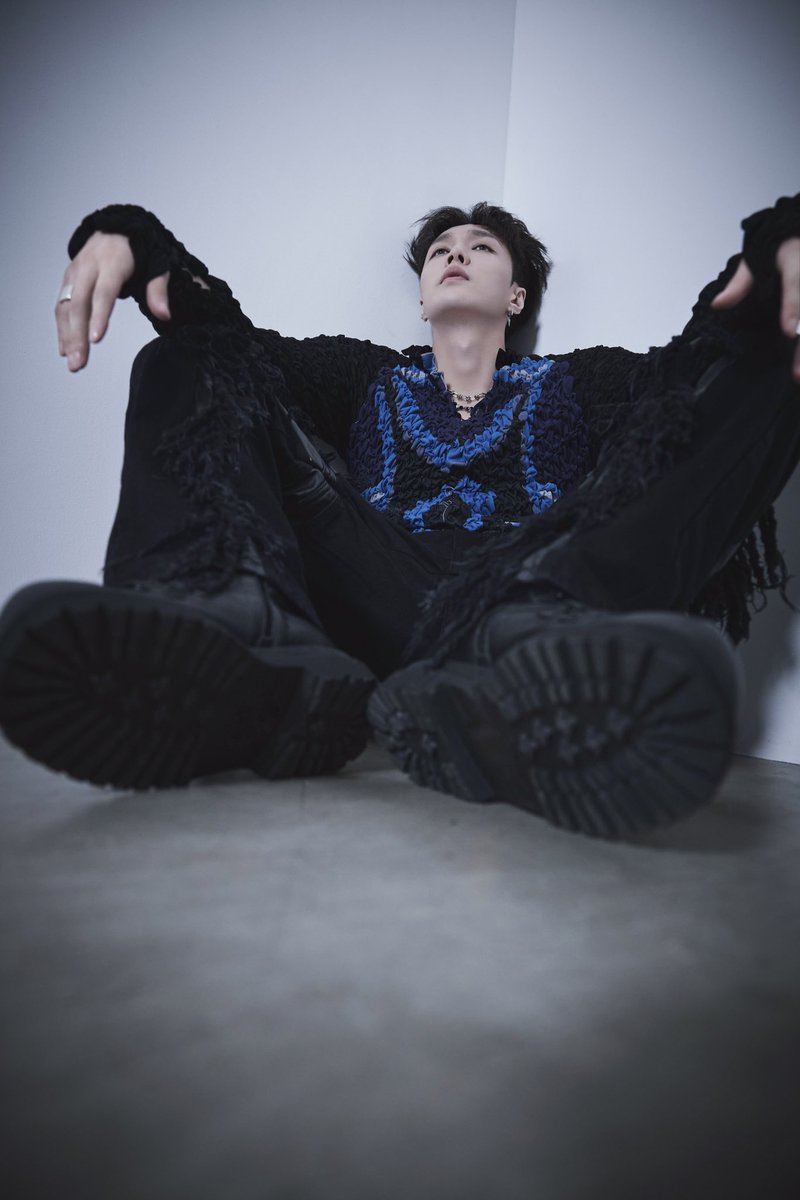 Lay Zhang Studio tweet media