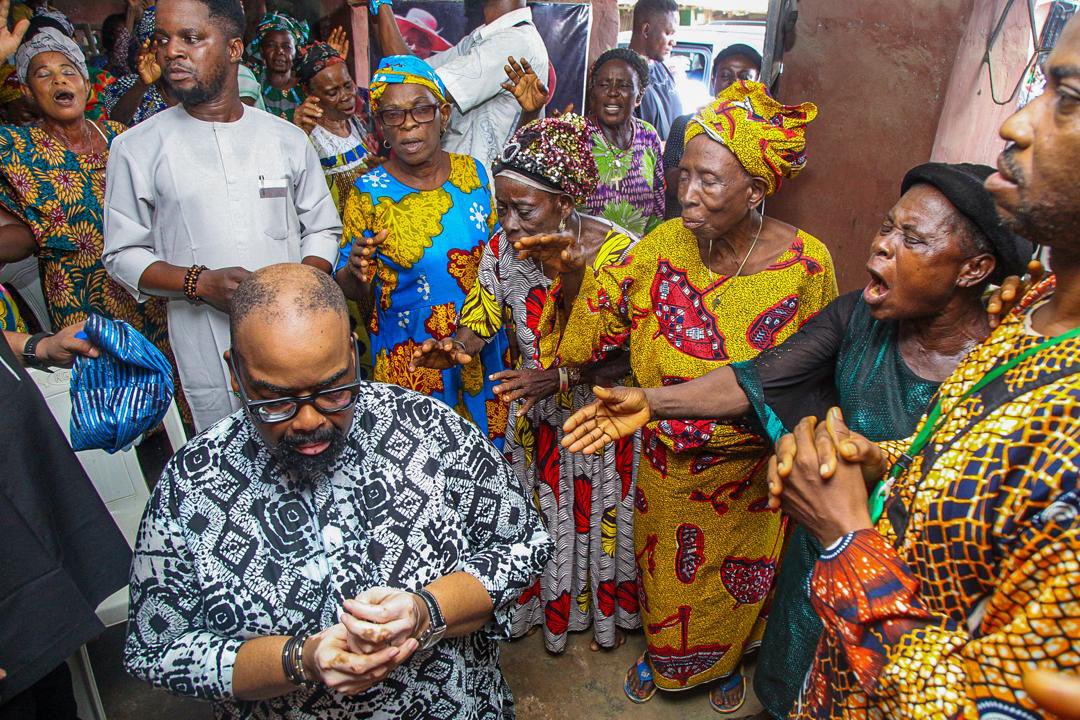 OlumideAkpata's tweet photo. No woman, no nation! This truth resonated powerfully during my enriching time with the vibrant and resilient women, many of whom are widows of Oredo West, last Saturday. As entrepreneurs and drivers of SMEs, who are the backbone of our families, communities, and economy, their stories of perseverance amid daily challenges were both humbling and motivating.

The powerful prayers offered by these mothers and sisters were a poignant reminder of the unwavering strength and faith that sustain our women through adversity. Their blessings were a sacred charge to be the change we seek.

In the Edo State we envision, addressing the issues impacting our women will be a top priority. We will take decisive steps to dismantle barriers, provide equal opportunities, and create an enabling environment for their dreams to flourish because true progress hinges on empowering and uplifting the voices of our women.

For when we uplift our women, we uplift our entire nation.

#EdoPeopleBeforePolitics
#EdoPeopleMustToMatter