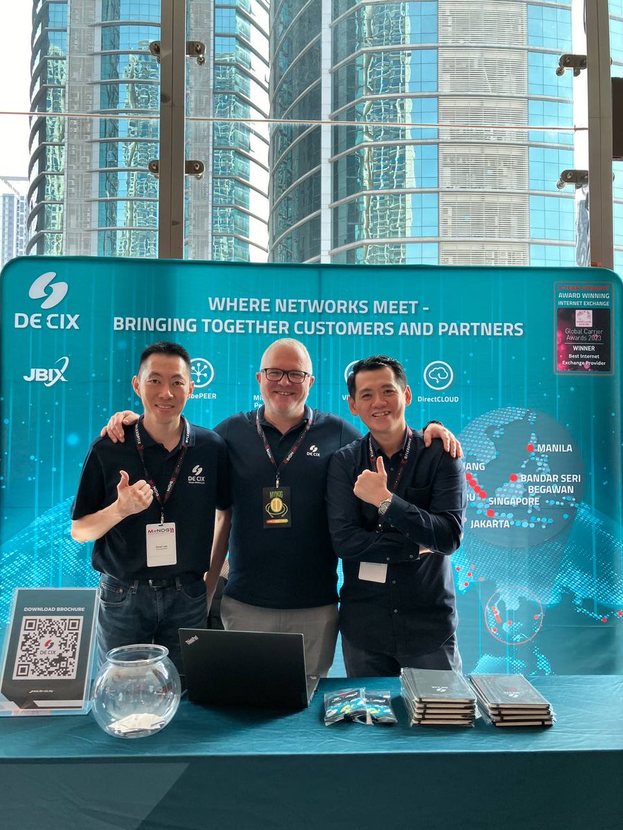 jbixmy's tweet photo. That’s a wrap at #MYNOG11! 🚀 

It's been an amazing day meeting everyone at our booth and discussing our interconnection services and solutions. Thank you for stopping by and engaging with DE-CIX Malaysia. See you next year! 👋✨

#decixmalaysia #mynog11 https://t.co/8cJ5lLXaxV