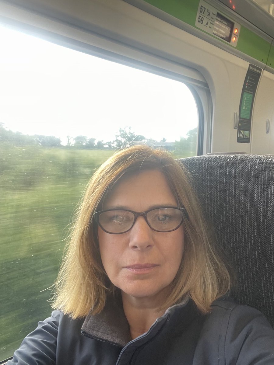 PollyHopkins11's tweet photo. #london bound for #geobiz24 - see you there! https://t.co/SdaKSevRJ2