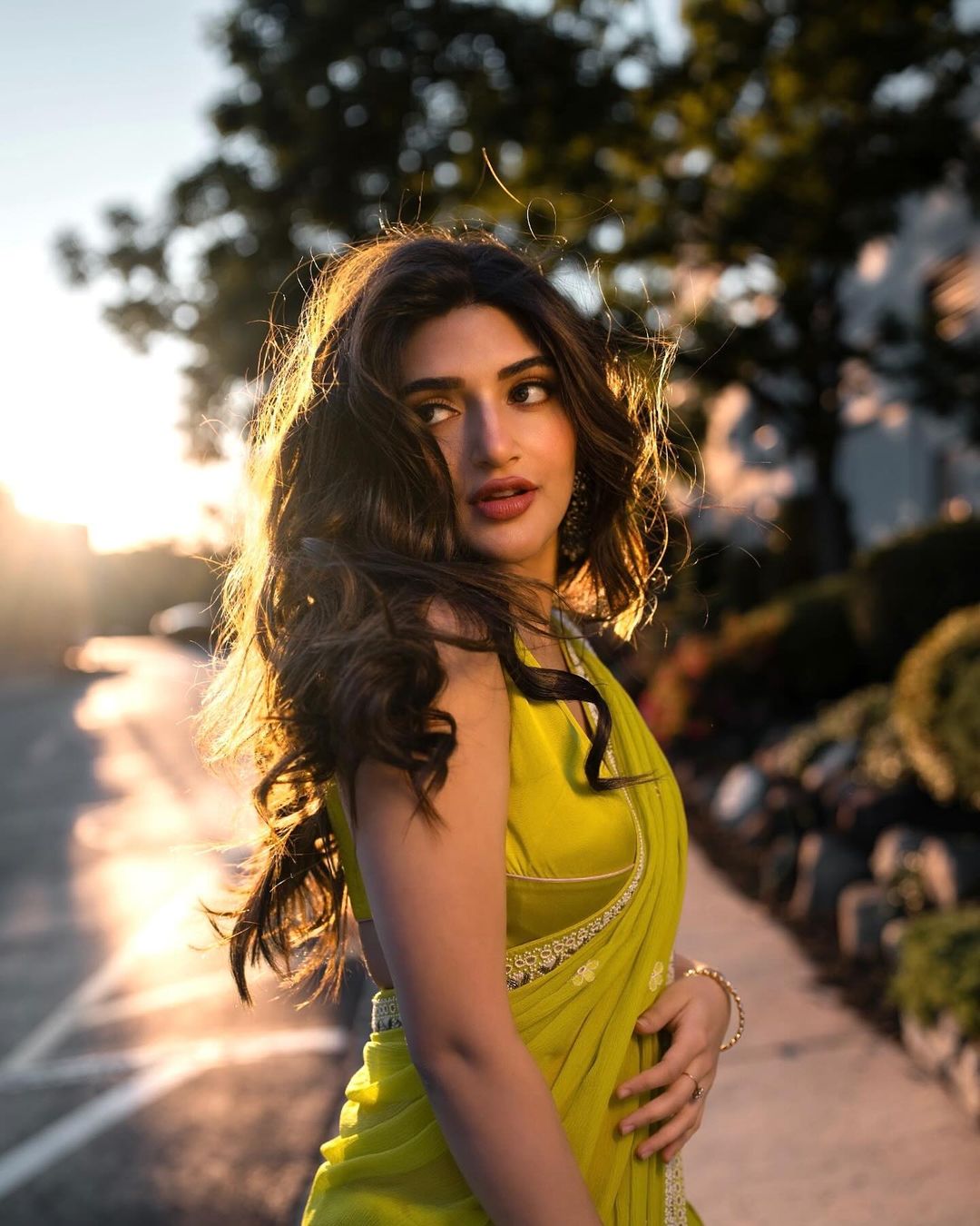 GPSizN8bkAAIkrC?format=jpg&name=large