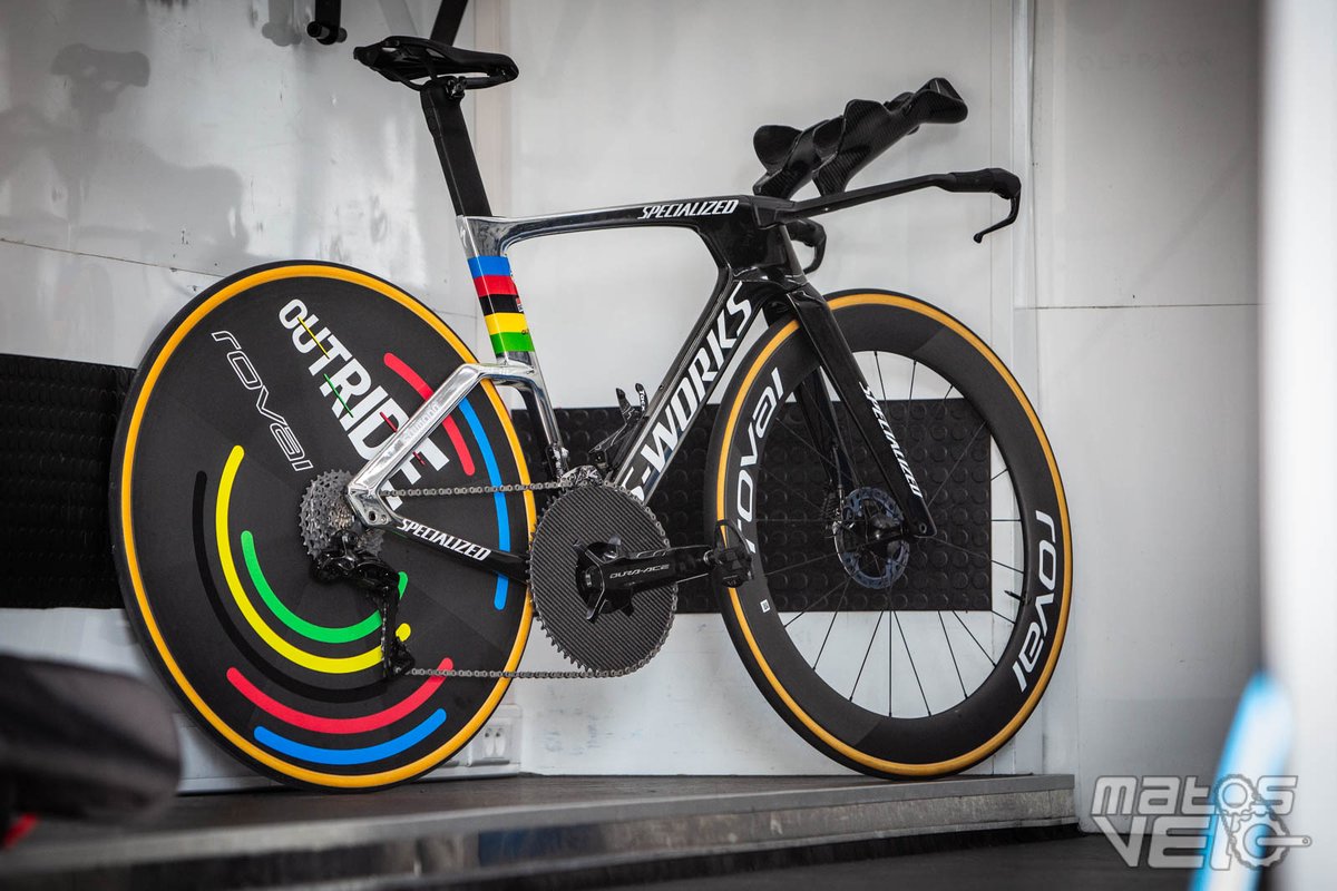 matosvelo's tweet photo. Exclusivité Matos Vélo, le vélo de Remco pour aujourd'hui ! https://t.co/3PQuVGZaJp