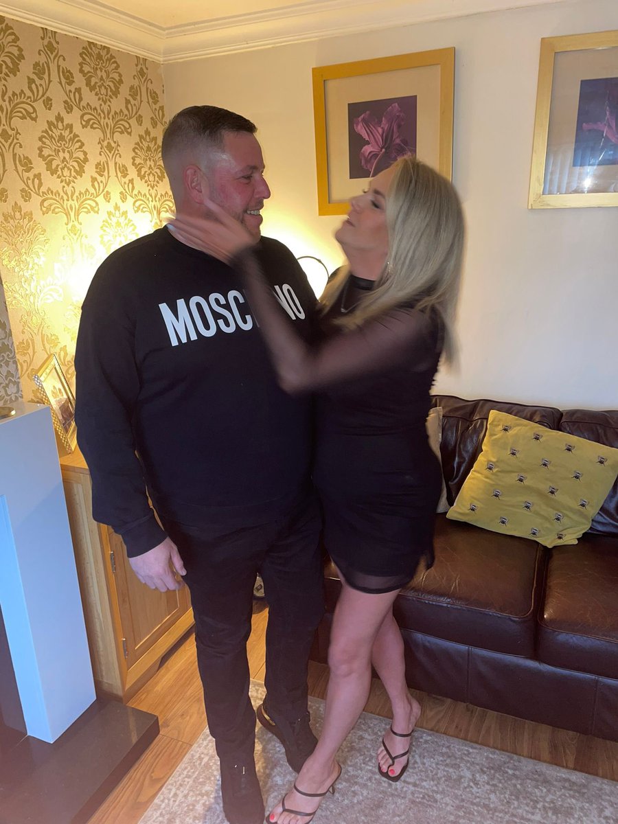 charlnutt's tweet photo. Happy birthday to my favourite person in the world 💙 forever and ever 💙 https://t.co/p7S5wxpyxx