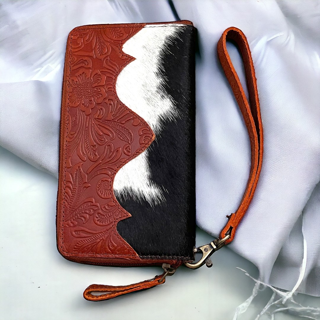 CraftingAncient's tweet image. Elevate your style with our Trendy Leather Hobo Clutch! 👜💫
Shop Now : ancientcrafting.com
#leatherbags #leathercollection #leatherclutch #leatherbagscollection #handmadeleatherbags #onlineleathershop #onlineleatherbagstore #leathercraft #vintageleathercollection #theacolyte