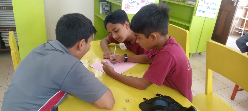 JafferyAcademy's tweet image. Year 4 students participated in an engaging Anagram activity following a read aloud session. It wasn&apos;t just fun - it sparked their creativity and also enhanced their vocabulary and spelling skills.

#funactivities #engaging #sparkingcuriosity #literacygoals #literacy #reading