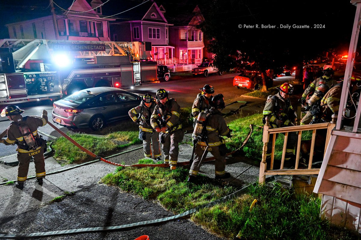 prbarber1's tweet photo. #518news @dgazette @SchenectadyFire Firefighters battle a 2 alarm fire at 239-41 McClellan St after fire was reported at 0145 this morning. All occupants escaped safely. https://t.co/LStG7K6Q6O