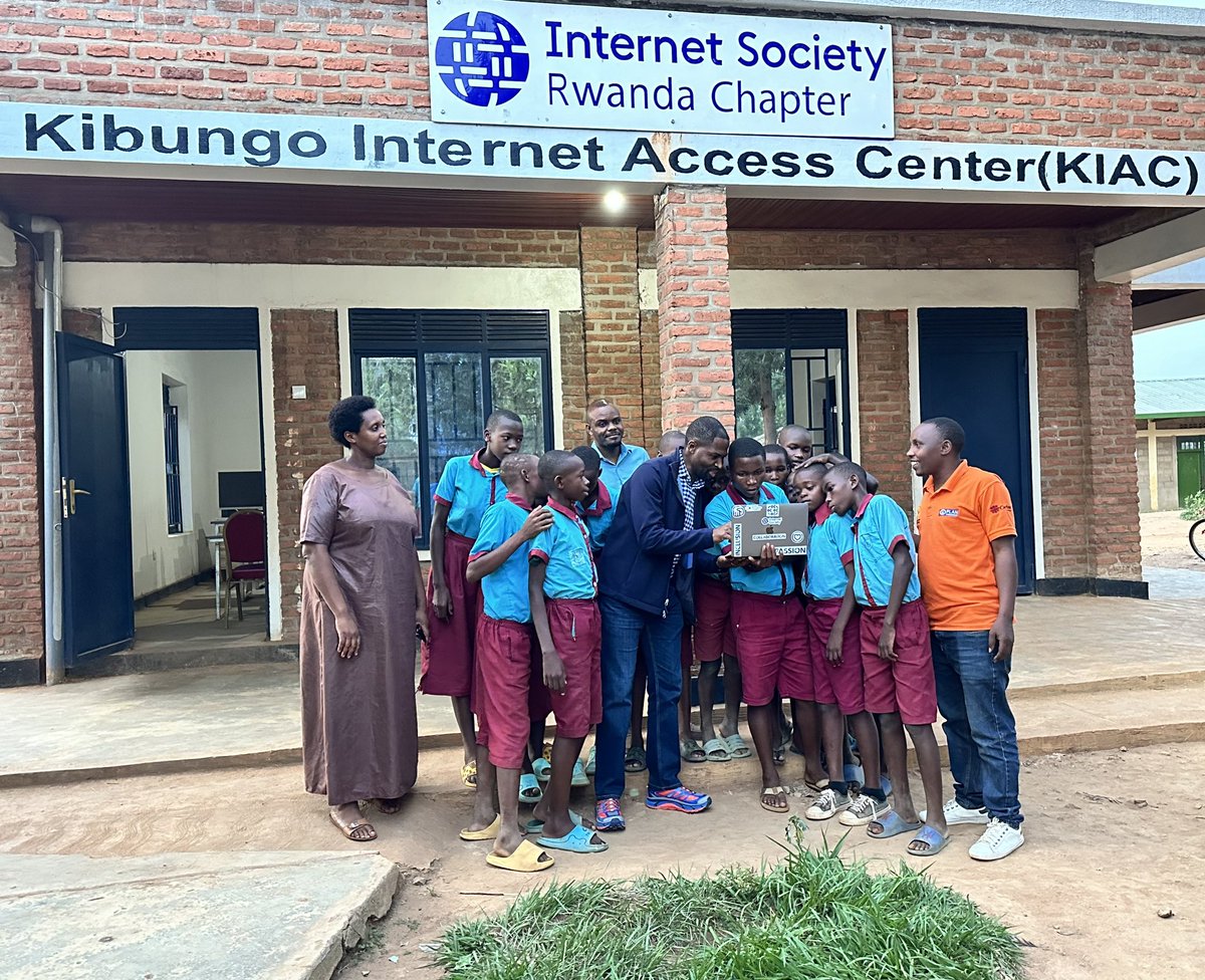 Victor Ndonnang tweet media