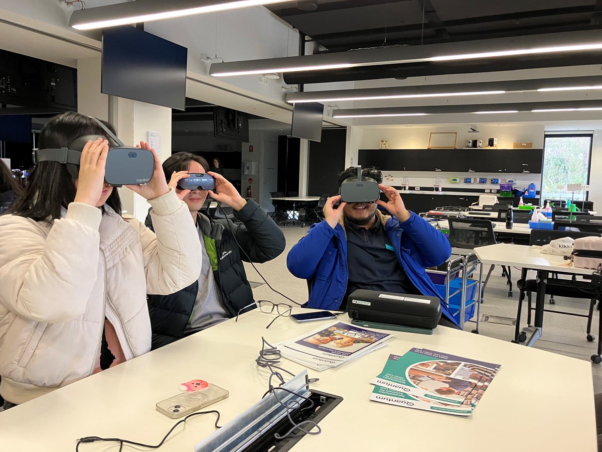 We have been collaborating with Deakin University for 8 years running workshops for 3rd year optometry students.  This is an annual event.

The full day workshop is hands on, allowing the students to explore options available for people with low vision and / or blindness.
