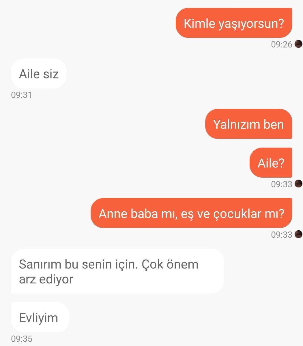 Yok canıııım saçmalama neden önem arz etsin. Yıllarca hakkını savunmaya çalıştığım kadınlardan birinin mutsuzluğuna ben de tuz atayım (!)
