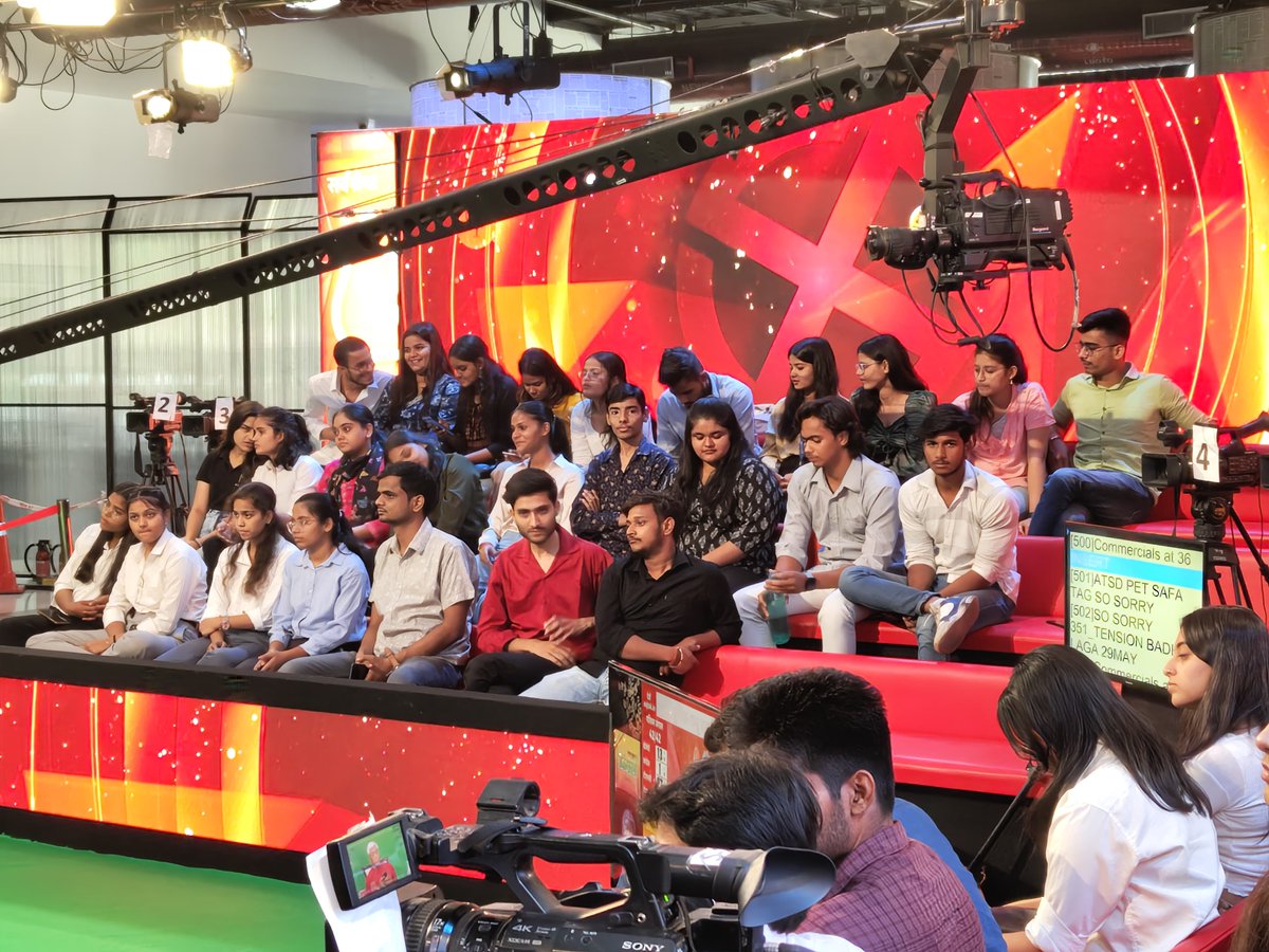 MSM_Noida's tweet photo. Our talented students from the Department of Media, School of Business Management and Maharishi Law School had the incredible opportunity to participate in a live program on Aajtak during the counting day of the Loksabha Election.
#MaharishiUniversity #MUIT #AnjanaOmKashyap https://t.co/aB61K1plOW