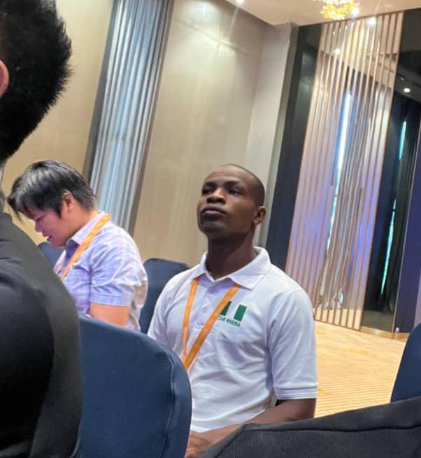 DorcasBula's tweet photo. Nigeria's  Victor Oyemade at the Teqball World Series Quy Nhon press conference 
#TeqballWorldSeries #Teqball #NIGTEQ #VictorOyemade #apostlepikin https://t.co/bDbKkf8Vcx