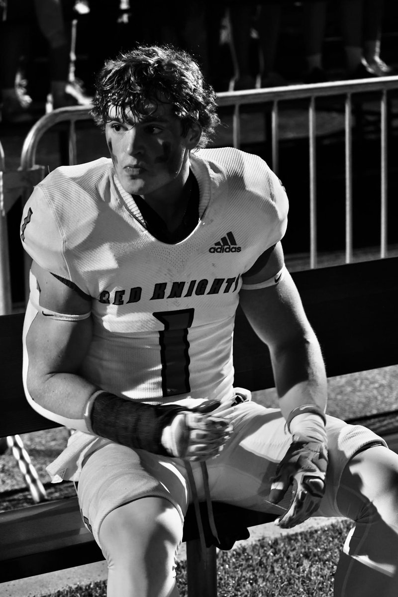FrattWill5's tweet photo. High School Accolades:
-Captain Athlete (SS/S/N/LB/K)
-Film in Bio ✅
-Salutatorian ✅(1) A- short from Valedictorian Status
-Full NCAA D1 Qualifier ✅
-NCAA ID# 2401208435 ✅
-Committed To @UNIFootball ✅ https://t.co/sqh0DqPdoy