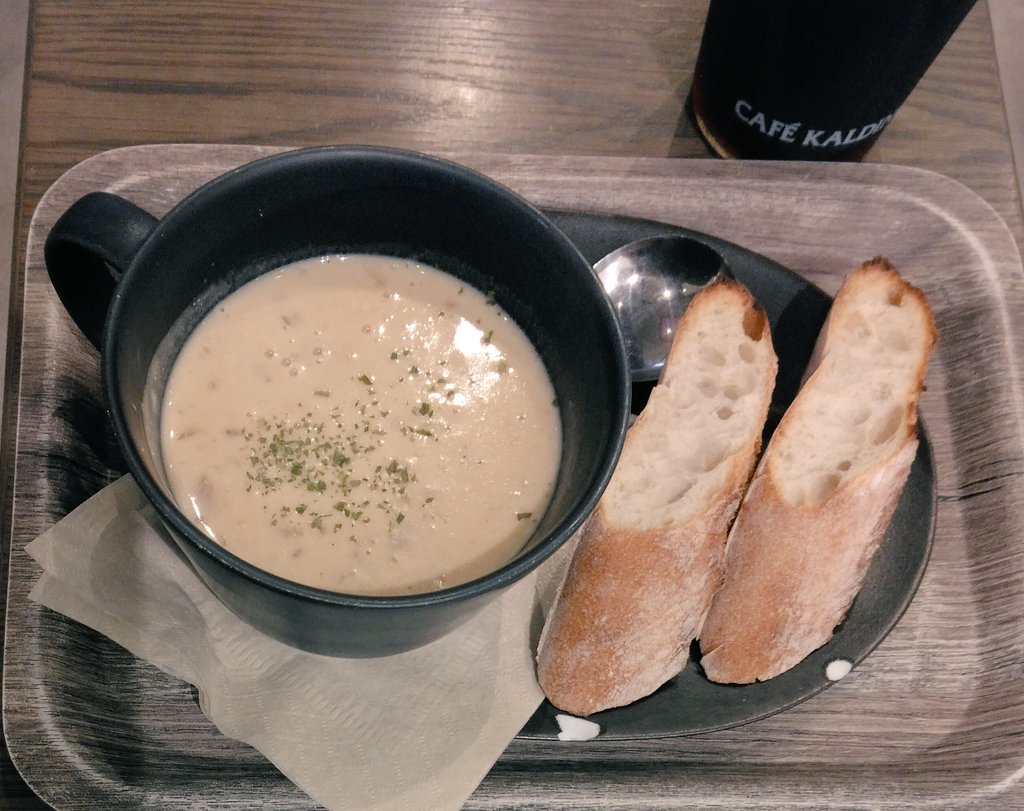 you_4050's tweet photo. 久しぶりにモーニングに寄ったら内容変わってて慌てた💦

 #CAFEKALDI https://t.co/r9NCR3WB0S