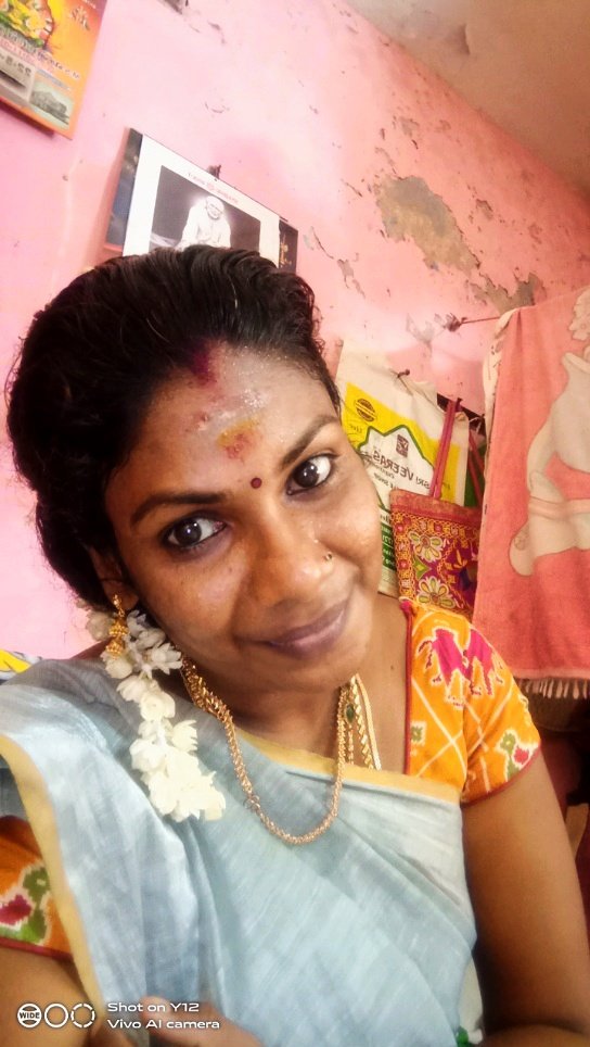 Vignesh69722465's tweet photo. Hii guys, do anyone have her new number inbox me or give me a friend request its very urgent https://t.co/hWtRfZtfOW