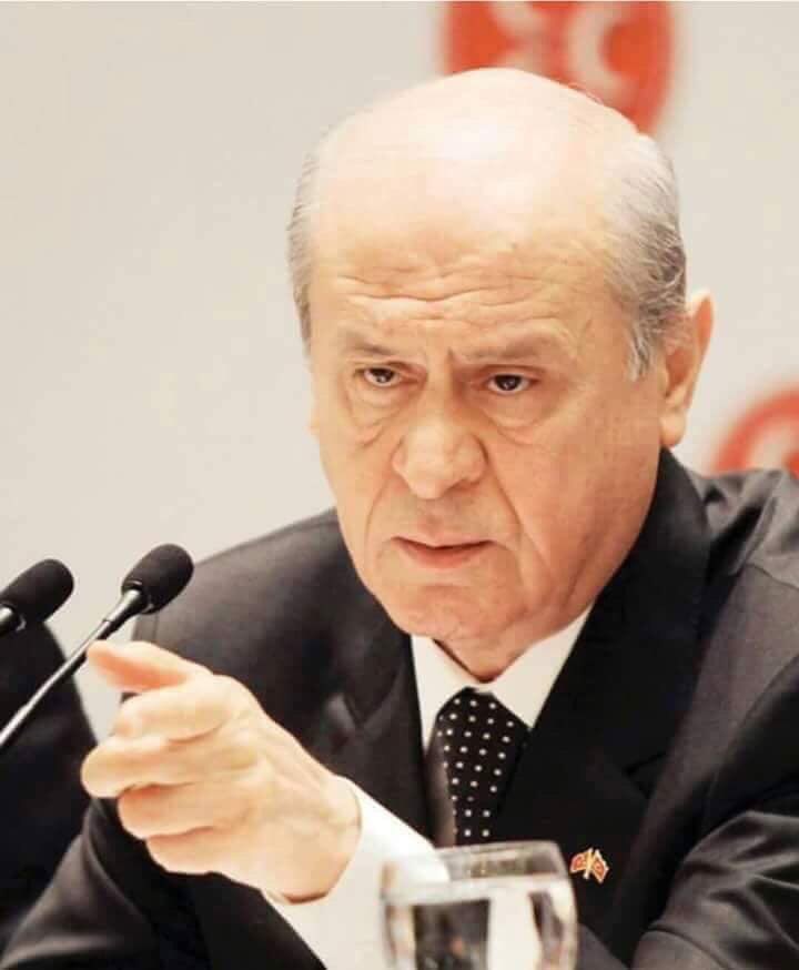 PKK’lı sözde Hakkâri Belediye Başkanı’nın kirli yakasından nasıl tutulmuşsa, inanıyorum ki, diğer kanun ve ahlak kaçkını sözde belediye başkanlarının ve milletvekillerinin de yakalarından öyle tutulacaktır.
Devlet Bahçeli 🇹🇷

Anayasa Mahkemesi Hakan Fidan Jandarma AYM kapatılsın