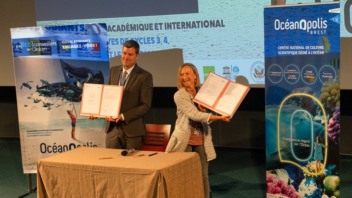 📢 Renouvellement de partenariat avec l’<a href="/acrennes/">Académie de Rennes</a> 

Ce lundi 3 juin, Océanopolis et la Région académique Bretagne ont renouvelé leur convention de partenariat en présence de Nathalie Peron-Lecorps Directrice Déléguée Mer de <a href="/DavidGuillerme/">David Guillerme ✏️</a> , Délégué régional académique à l'EAC.