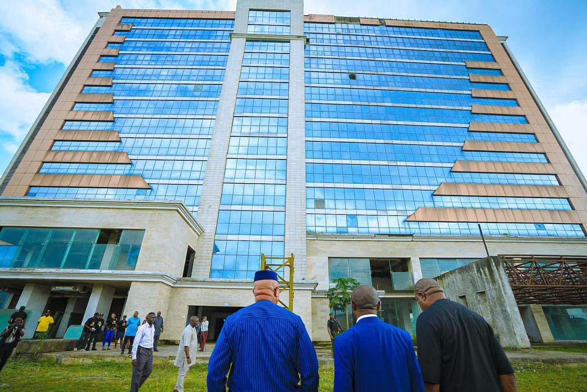 _PastorUmoEno's tweet photo. Yesterday, I ordered the immediate reclamation of trespassed portions of the 82-hectare property acquired for the Ibom Tropicana Entertainment Centre to complete its moribund and uncompleted parts. During my inspection of the theme park, the 14-story Tropicana Hotel building, and the 5000-capacity conference facility.

I reaffirmed my commitment to addressing critical infrastructure with the potential to grow our state's economy. This initiative is part of my resolve to complete uncompleted projects from previous administrations, ensuring they fulfill their intended purpose. 

It aligns with our ARISE Agenda, focusing on infrastructure development and tourism enhancement to boost economic growth and create job opportunities for our people.