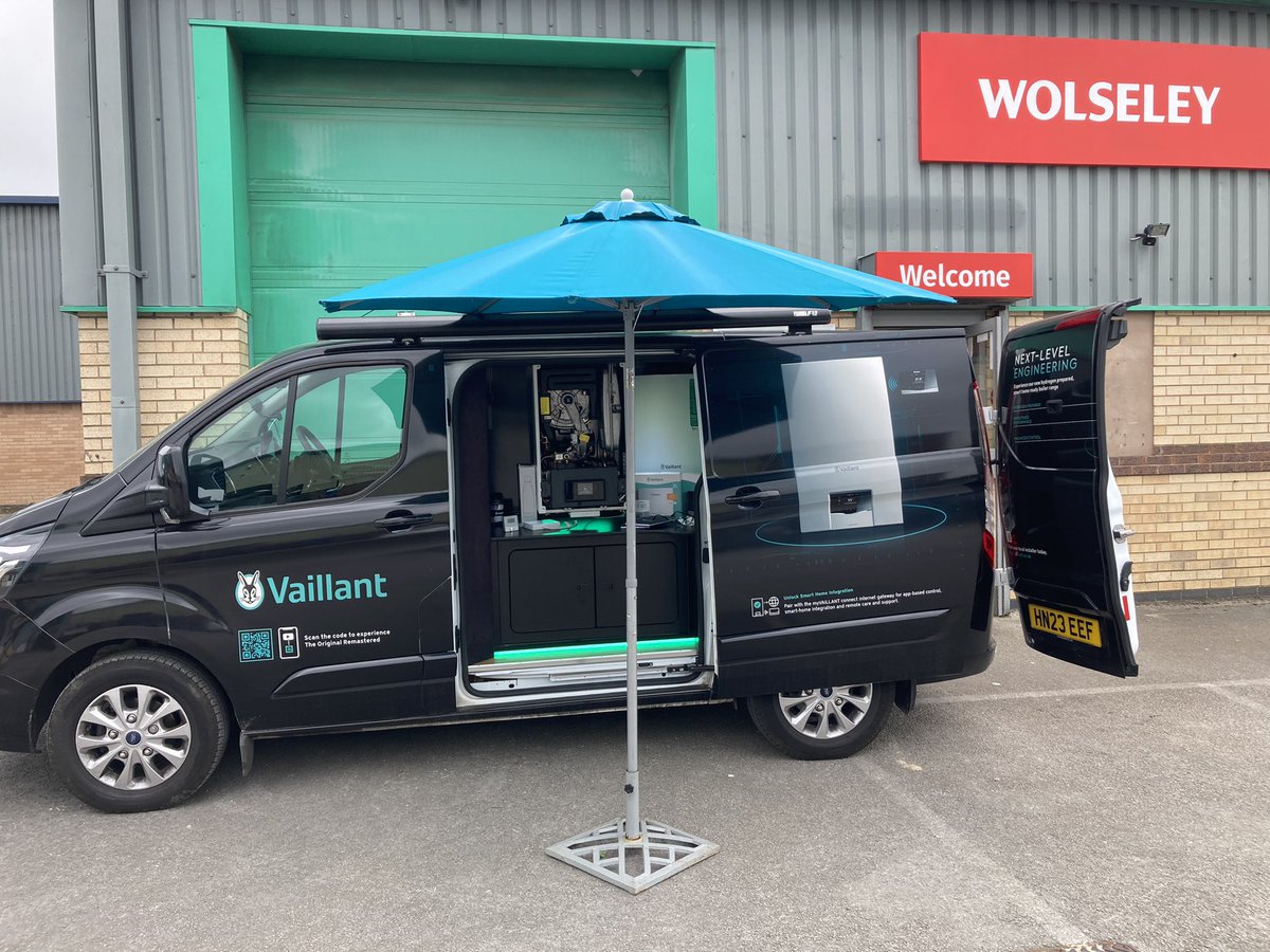 MarkMLJ's tweet photo. Vaillant Wolseley Trade Morning! (May 4th) with the awesome team at @WolseleyUK Ilkeston branch (one of my favourites 🤩). Why not come see me for all the latest news on Vaillant Domestic Boilers “NEW ecoTEC plus range, the original remastered”. Heat Pumps, training, promotions! https://t.co/eqk65sEgsC