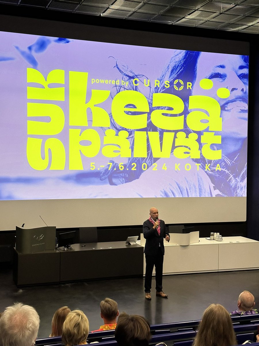 Piia Malmberg (@piiamalmberg) on Twitter photo Suomen <a href="/uusyrityskeskus/">Uusyrityskeskus</a>'verkoston kesäpäivillä <a href="/CursorOy/">Cursor Oy</a> toimitusjohtaja David Lindström kertoo kuulumisia <a href="/kotkankaupunki/">Merikaupunki Kotka</a> seudulta. Positiivisia uutisia investointirintamalla ja yrittäjyys alueella kiinnostaa! #suomenparhaatkesäpäivät #uusyrityskeskus #cursor Suomen <a href="/uusyrityskeskus/">Uusyrityskeskus</a>'verkoston kesäpäivillä <a href="/CursorOy/">Cursor Oy</a> toimitusjohtaja David Lindström kertoo kuulumisia <a href="/kotkankaupunki/">Merikaupunki Kotka</a> seudulta. Positiivisia uutisia investointirintamalla ja yrittäjyys alueella kiinnostaa! #suomenparhaatkesäpäivät #uusyrityskeskus #cursor