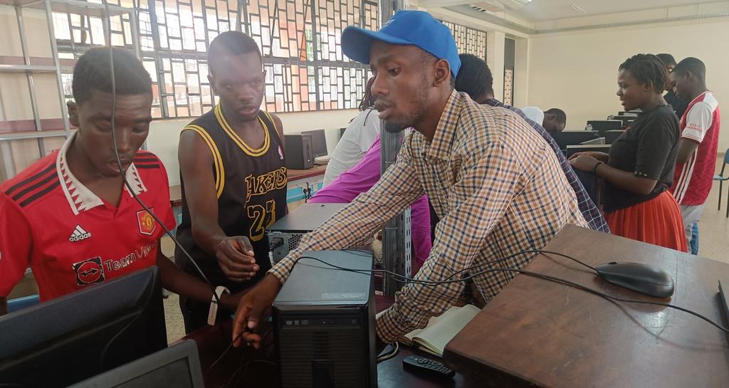 Makerere University Business School (@officialmubs) on Twitter photo This week marks a pivotal moment as MUBS shifts the focus to workforce readiness. A select group of dedicated participants of the digital skills program is now diving into an intensive preparation for internships.
<a href="/UNICEFUganda/">UNICEF Uganda</a>
<a href="/MUBSICTCentre/">MUBS ICT Centre</a> This week marks a pivotal moment as MUBS shifts the focus to workforce readiness. A select group of dedicated participants of the digital skills program is now diving into an intensive preparation for internships.
<a href="/UNICEFUganda/">UNICEF Uganda</a>
<a href="/MUBSICTCentre/">MUBS ICT Centre</a>