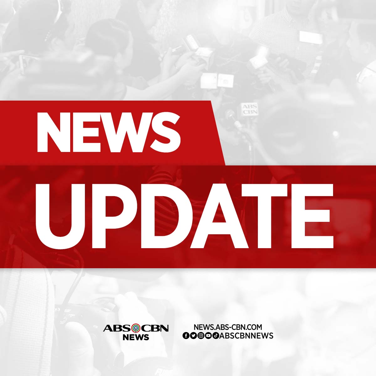 ABSCBNNews's tweet photo. Bureau of Immigration says 37 Chinese, comprised of 7 females and 30 males, who are working in retail inside a village in Parañaque City, were arrested Tuesday afternoon, June 5. | via @adrianayalin https://t.co/JJjGK7cEqX