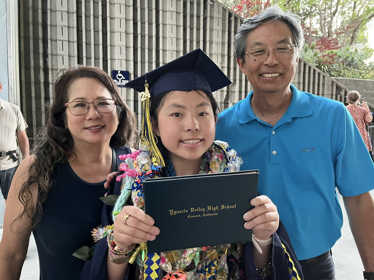 Aline H. Lee tweet media