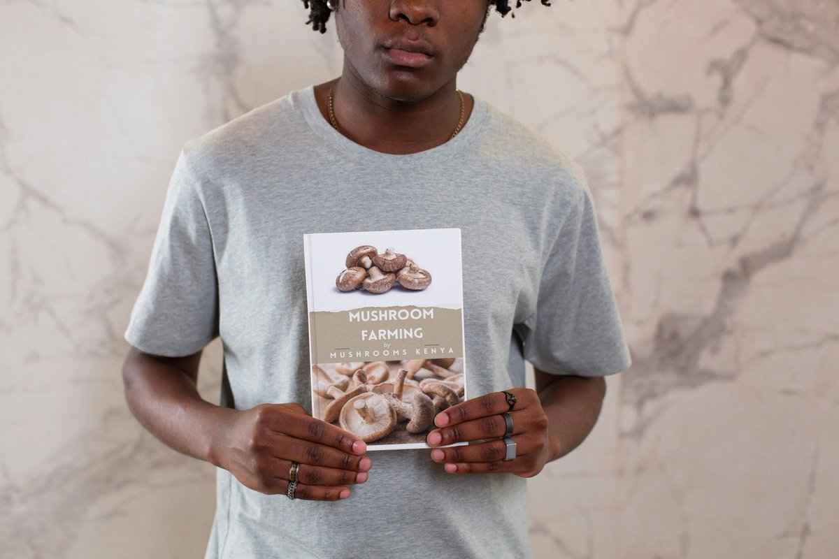 Mushroom Kenya
Mushroom farming in Kenya Pdf Guide.
Mushroom farming in Kenya has gained significant popularity in recent years due to its potential for high profitability and the growing demand for mushrooms both locally and internationally.
Drop you email or WhatsApp to get a